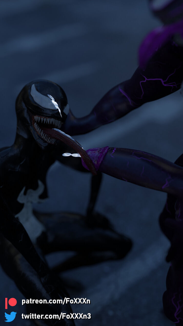 Sexy Female Venom