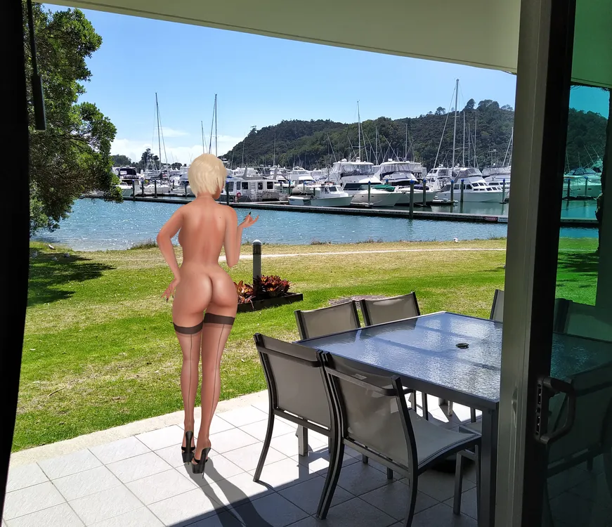 Enjoying the Sunshine in Whitianga New Zealand