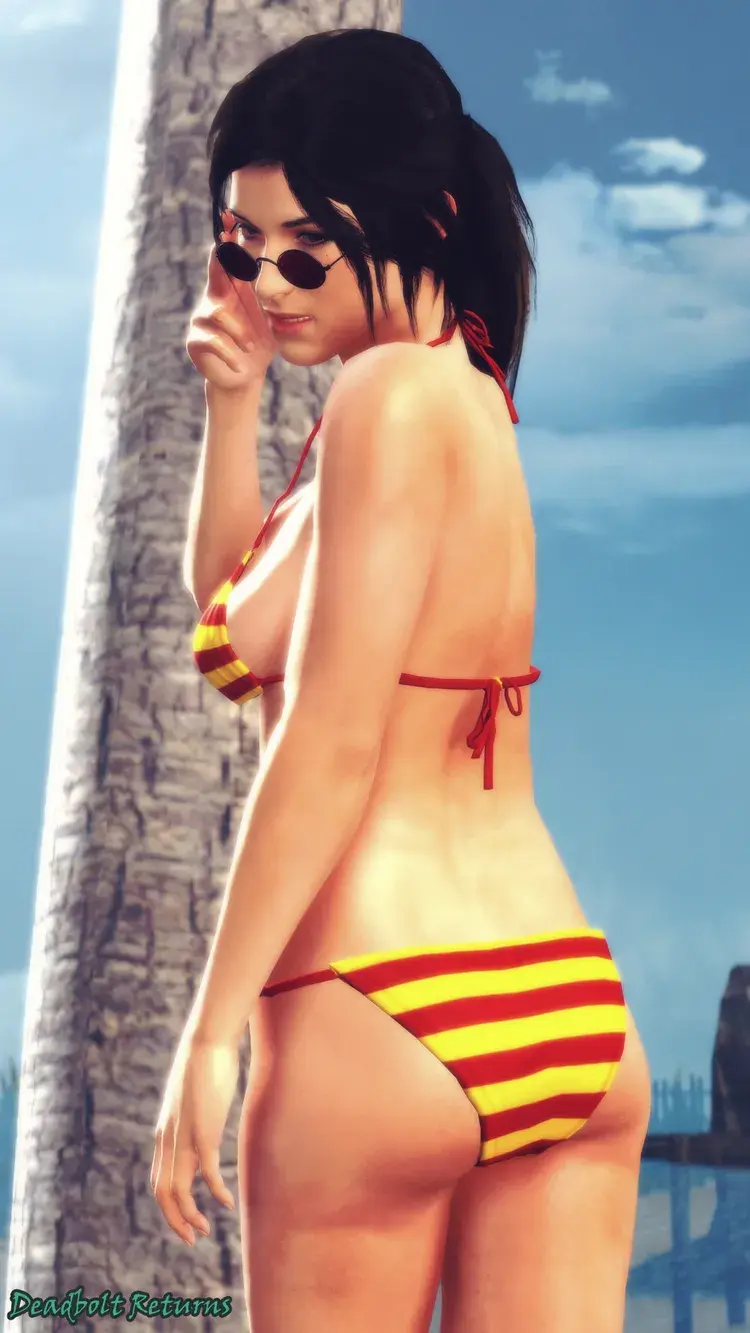 Lara at the Beach (Remake)